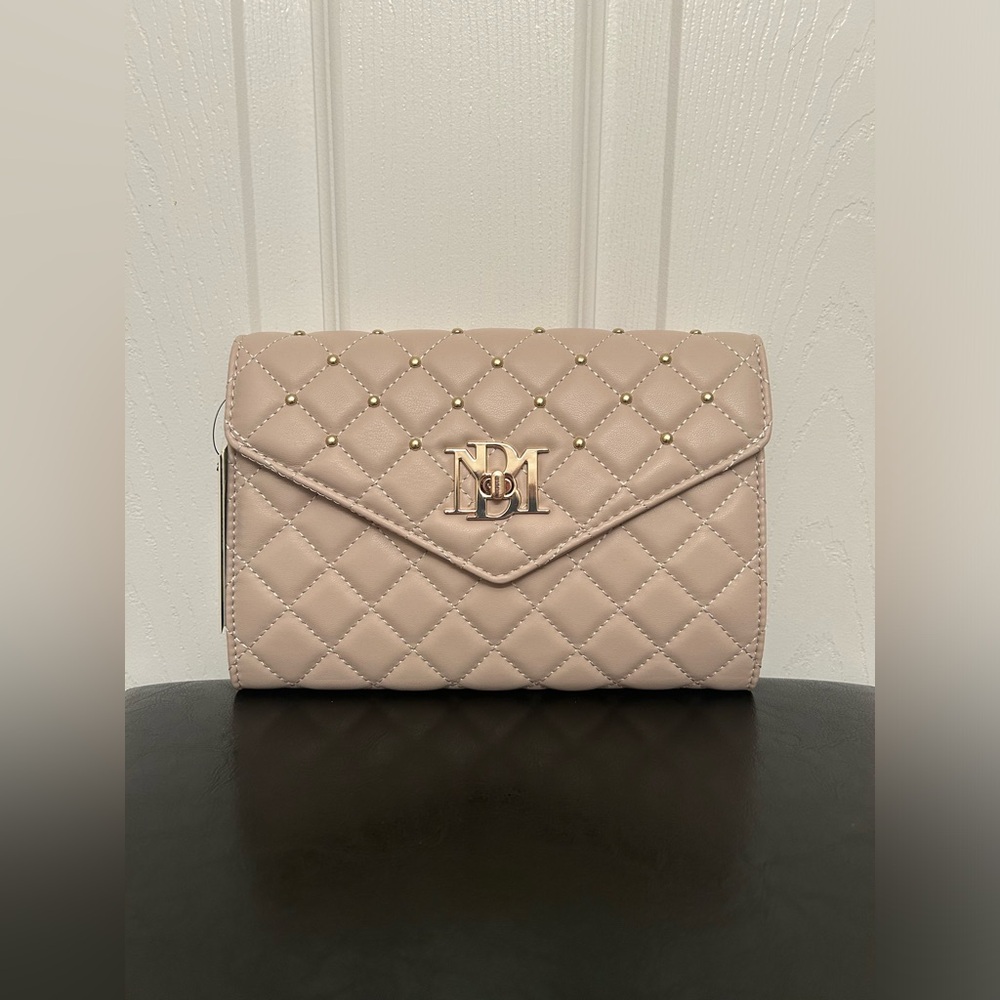Badgley Mischka Quilted Crossbody Bag in Tan